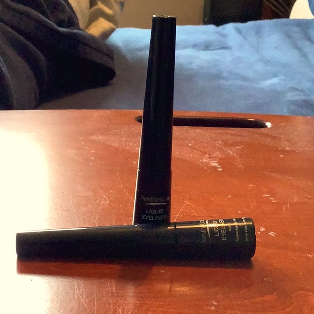 Aesthetica Liquid eyeliner